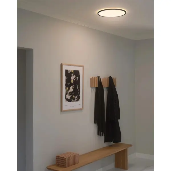 Потолочный светильник Nordlux 2210626103 Oja LED 1x19W 2700K 2200Lm IP20 черный - фото №1 Потолочный светильник Nordlux 2210626103 Oja LED 1x19W 2700K 2200Lm IP20 черный - фото №1