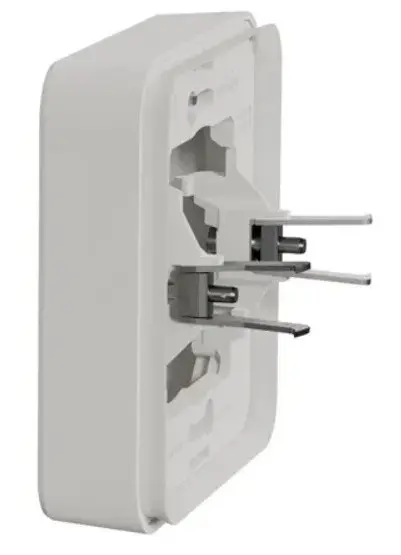 Одномісна рамка Schneider Electric MUR39108 із затискачами IP55 (біла) - фото №2 Одномісна рамка Schneider Electric MUR39108 із затискачами IP55 (біла) - фото №2