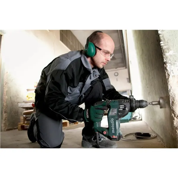 Комби перфоратор Metabo KHE 3251 (600659000) 800Вт 3 режима - фото №8 Комби перфоратор Metabo KHE 3251 (600659000) 800Вт 3 режима - фото №8