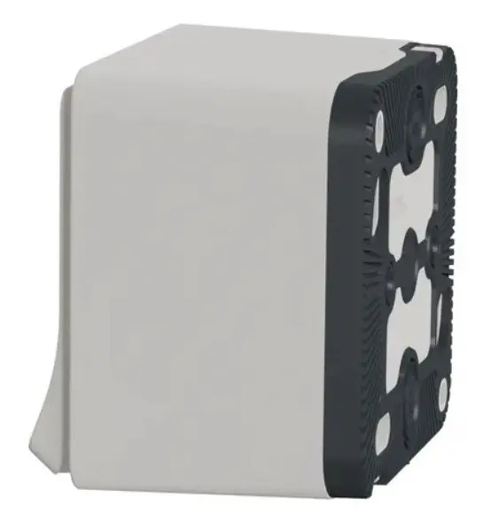 Накладна розетка Schneider Electric MUR39034 із з/к та шторками IP55 (біла) - фото №2