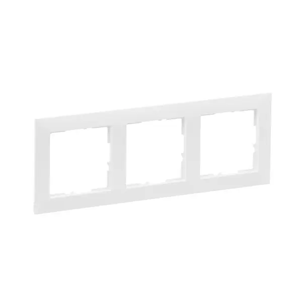 Рамка 3-постовая Legrand SUNO (белый) 721503