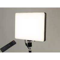 Прожектор LED для фото и видео черный 25 Вт пульт