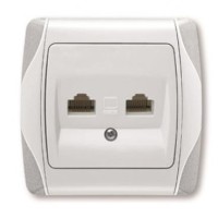 Розетка комп'ютерна подвійна (2хRJ45 Cat5e) біла Carmen