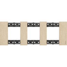 Рамка німецького стандарту на 3 поста (2+2+2 модулі) Bticino Living Now KA4802M3ZW золото