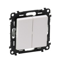 Вимикач Legrand Valena Life білий