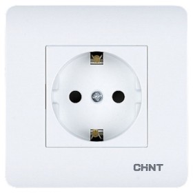 Розетка Chint NEW3 с заземлением белая (715389)