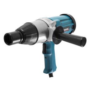 Ударный гайковерт Makita 6906 620Вт