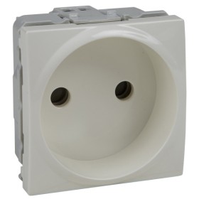 Розетка зі шторками слонова кістка Schneider Electric