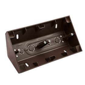 Подвійна кутова коробка Kontakt Simon Simon 54 Premium DPNR2/46 для накладного монтажу під рамки (коричневий)