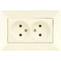 Розетка двойная Meridian, кремовый