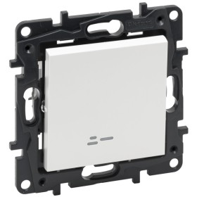 Одноклавишный выключатель Legrand Niloe Step 10А зажимной механизм с подсветкой белый (863111)