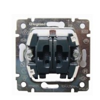 Розетка с з/к Legrand Galea Life