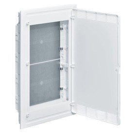 Мультимедійний щит 4-рядний Hager Golf внутрішній