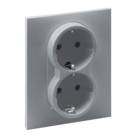 Розетка двойная 2х2К+З 16А/250В со шторками Legrand SUNO (алюминий) 721326