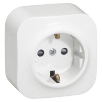 Розетка 2К+З Legrand Forix белая