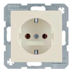 Розетка белая, 16А/250В Berker S.1