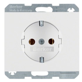 Розетка с з/к полярная белизна Berker K.1