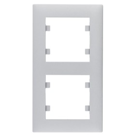 Вертикальна двомісна рамка Hager WL5622 Lumina-Intense 2X (срібляста)