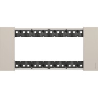 Рамка на 6 модулей Bticino Living Now KA4806KM (итальянский стандарт) песочная