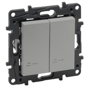 Двухклавишный выключатель Legrand Niloe Step 10А зажимной механизм с подсветкой алюминий (863315)