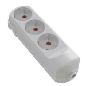 Колодка Neomax на 3 гнізда з заземленням (NX501300)