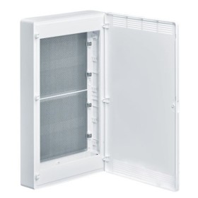 Мультимедійний щит 4-рядний Hager Golf