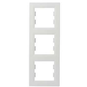 Рамка 3-местная вертикальная белая Asfora, EPH5810321