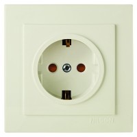 Розетка Nilson Touran кремова 1-на з заземленням з шторкою ( 24121019 )