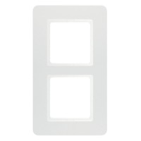 Двухместная рамка Berker Q.7 10126189 (полярная белизна)