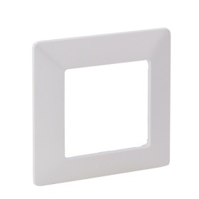 Рамка одноместная Legrand Valena Life белая