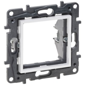 Адаптер Legrand Niloe Step 45х45мм для MOSAIC білий (863189)