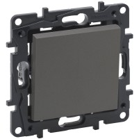Одноклавишный выключатель Legrand Niloe Step 10А зажимной механизм сталь (863401)