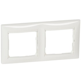 Рамка двойная Valena горизонтальная белая
