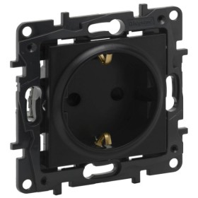 Розетка Legrand Niloe Step 16А 250В со шторками и заземлением зажимной механизм черная (863520)