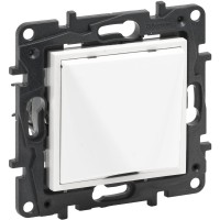 Вивід кабелю Legrand Niloe Step з фіксатором IP21 білий (863129)