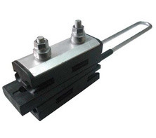 Ізольований анкерний затискач E.Next p0210010 eiclamp.4.70.120.zr 4x(70-120) мм²