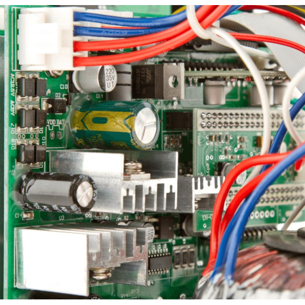 ДБЖ LogicPower LPY B PSW 1500VA 1050Вт - фото №4