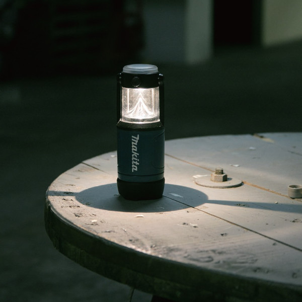 Ліхтар акумуляторний Makita DML102 LED 10В - фото №2