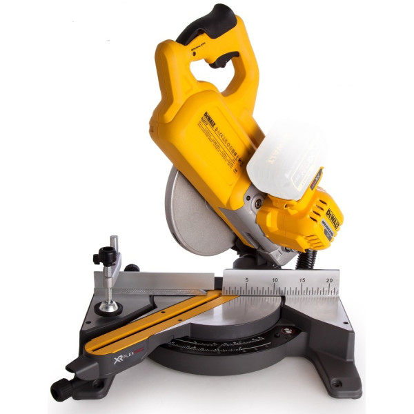 Пила торцовочная DeWALT DCS777T2 54В - фото №2