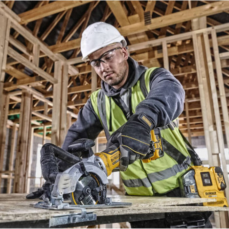 Акумуляторна дискова пила безщіткова DeWALT DCS571NT XR Li-lon 18В Ø115х9,5мм 4500об/хв - фото №2