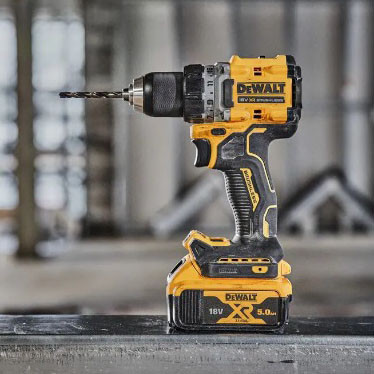 Бесщеточная дрель-шуруповерт DeWALT DCD800P2T XR Li-Ion 18В 5Ач 90Нм быстрозажимной патрон 13мм - фото №3