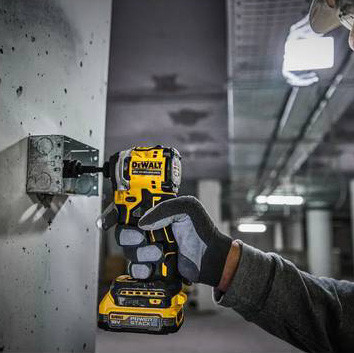 Набор из двух бесщеточных электроинструментов DeWALT DCK2051H2T XR Li-lon 18В 2х5Ач - фото №5