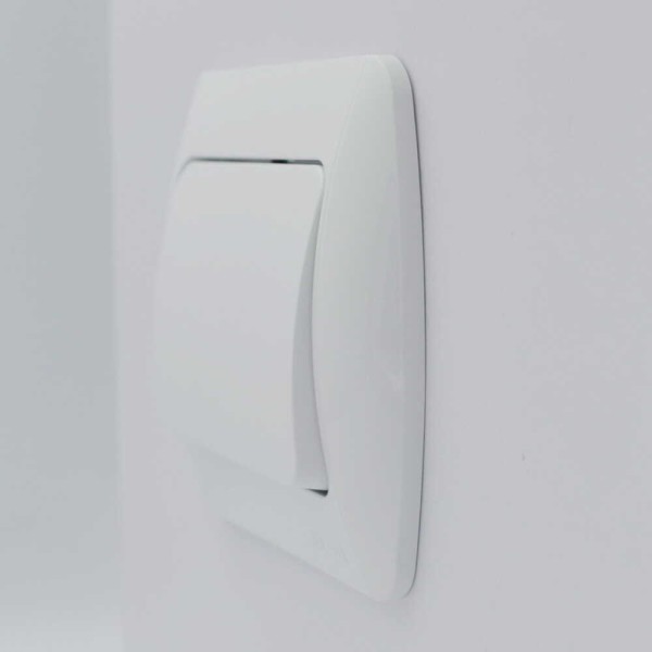 Выключатель ELBI ZIRVE Fixline белый 1кл ( 501-010201-200 ) - фото №1