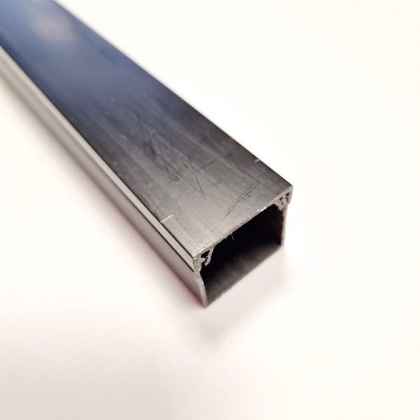 Короб пластиковий СКІМ 25x25x2000 чорний ( С2310127 )