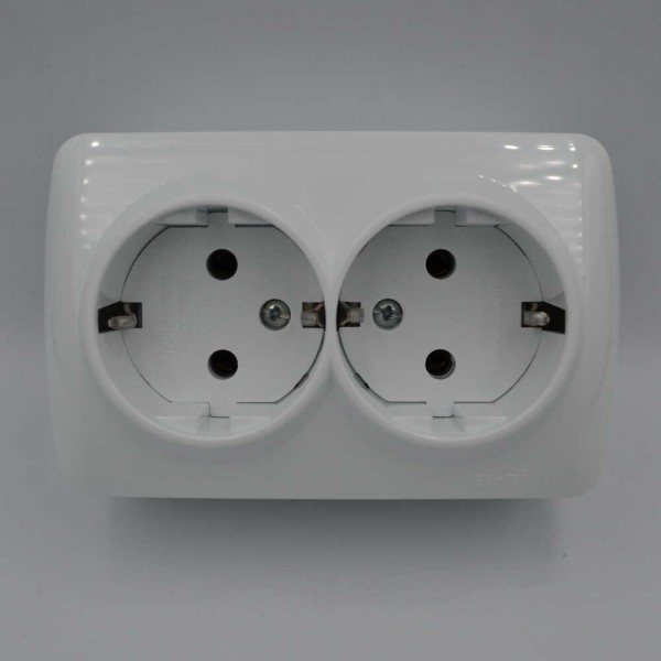 Розетка ALSU біла 2-на з заземленням ( 504-010200-907 ) - фото №1
