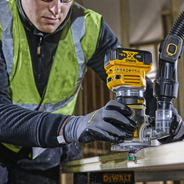Безщітковий акумуляторний фрезер DeWALT DCW604NT 18В - фото №1