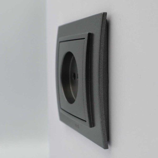 Розетка ELBI ZENA Silverline чорний металік 1-на без заземлення без рамки ( 609-011100-215 ) - фото №2