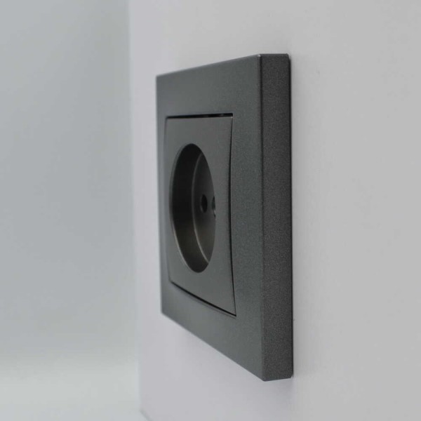 Розетка ELBI ZENA Silverline чорний металік 1-на без заземлення без рамки ( 609-011100-215 ) - фото №4