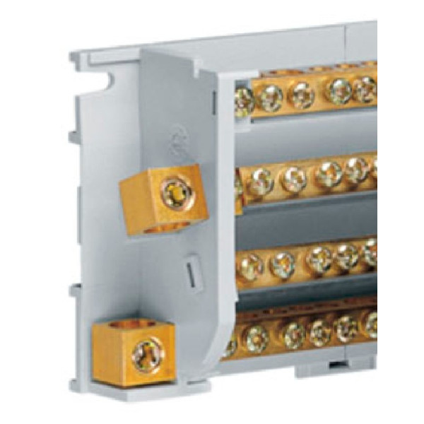 Блок розгалужувач Hager 160A (вхід 4х50мм2; вихід 3х35мм2+8х16мм2) - фото №1