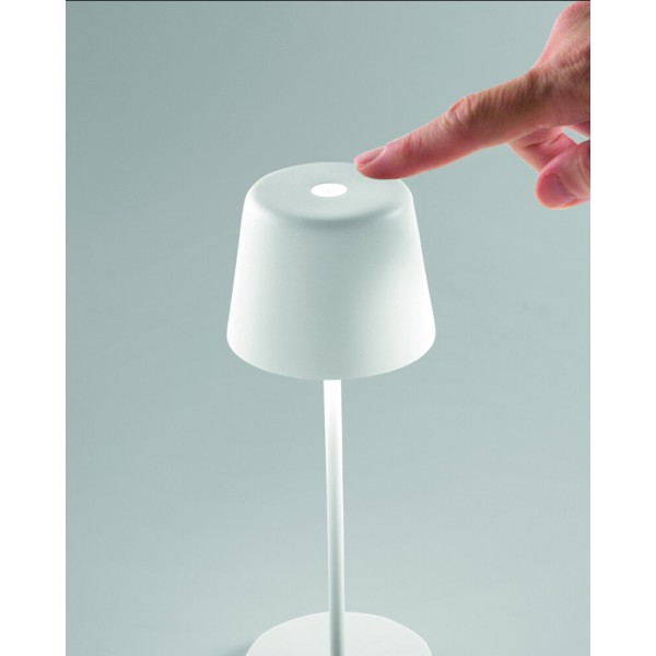 Вулична настільна лампа Ideal Lux 346939 Cute Tl Led 1x2.5W 2200K-2700K 190Lm IP65 Золота - фото №2